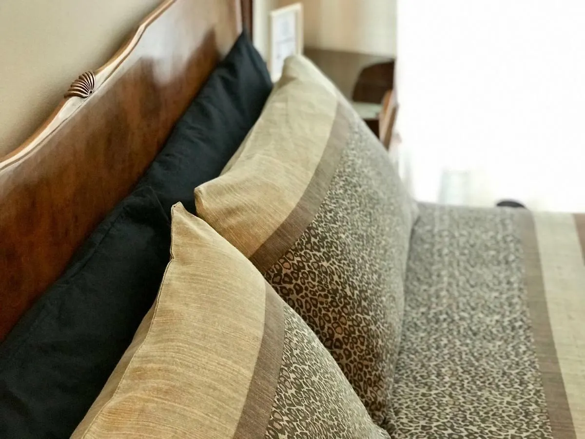 Guest house B&B Cinquesensi Saronno Italy