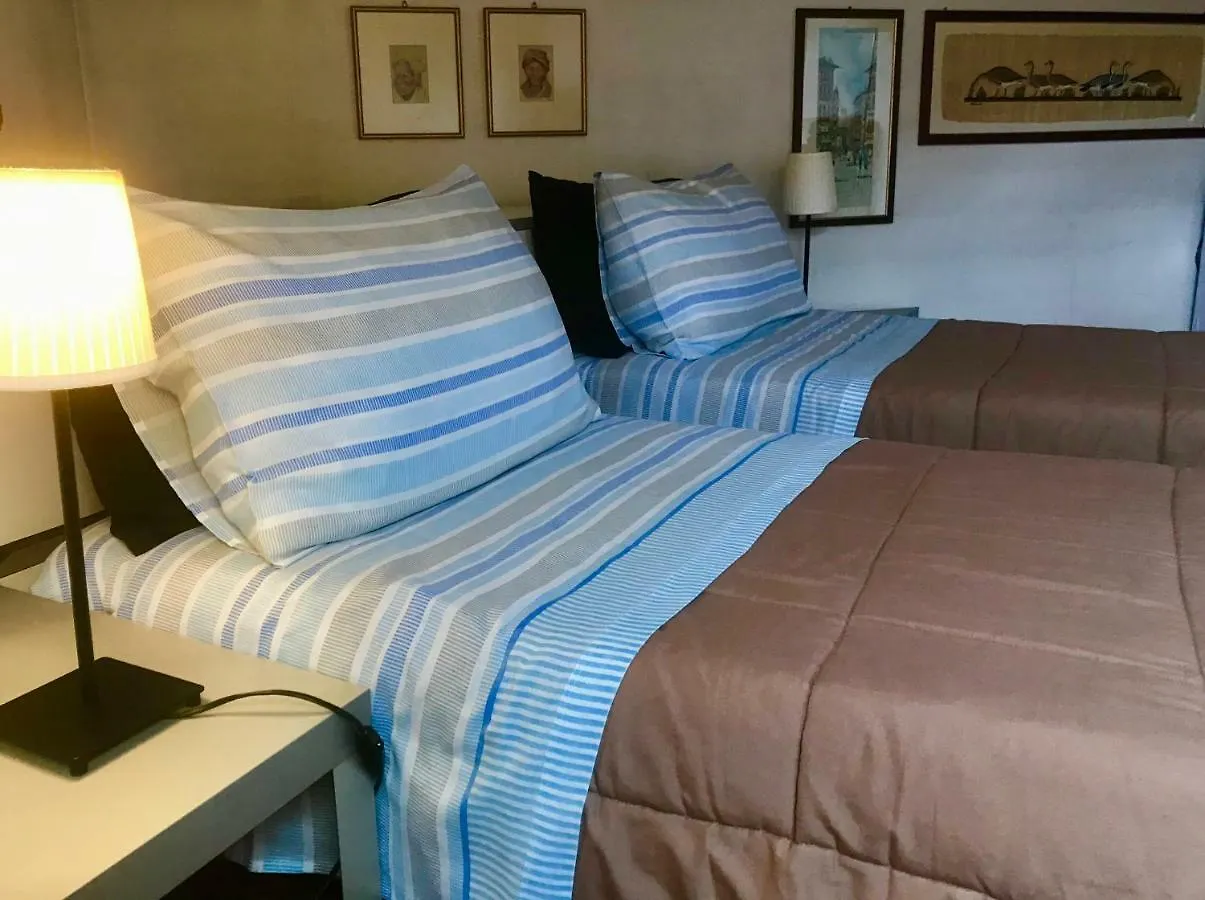 Guest house B&B Cinquesensi Saronno Italy